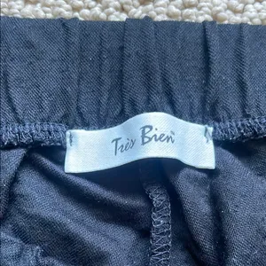 Tres Bien Women’s Black Casual Pants thumbnail 2