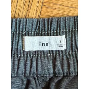 Aritzia TNA Army Green Camo Cotton Shorts w/ Elastic Waistband, Size S, GUC thumbnail 3