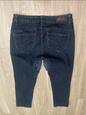 Calvin Klein Jeans Women's Dark Blue Straight-Leg Jeans thumbnail 3