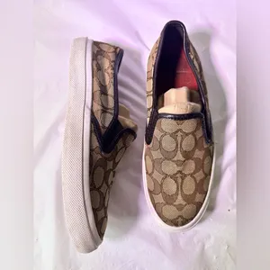 Coach Red and Black Fabric Detail thumbnail 4