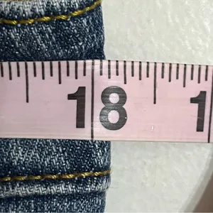 Levis 518 Juniors Size 13 Blue Super Low Stretch Bootcut Jeans Medium Wash‎ thumbnail 3