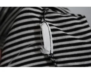 Womens Abercrombie & Fitch Black White Soft Short Sleeve Cropped Top Size Medium thumbnail 4