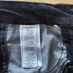 Good American Good Legs Mid-Rise Black Skinny Ankle Jeans, 0 / 25 thumbnail 8
