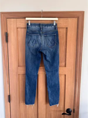 MOTHER Denim The High Waisted Looker Ankle Fray in Not Rough Enough Women’s size 26 thumbnail 5
