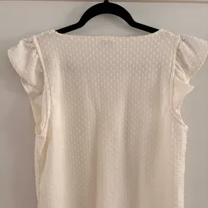 J. Crew Cream Textured V-Neck Tank Top thumbnail 9