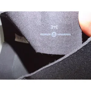 Lululemon In Alignment Cross Strap Bra Black 34E LW2CXRS thumbnail 4