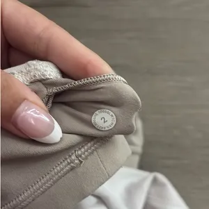 Lululemon Align Tank White thumbnail 4