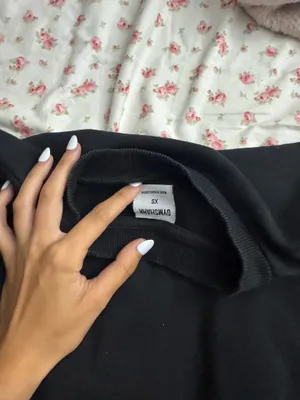 Gymshark Crewneck thumbnail 3