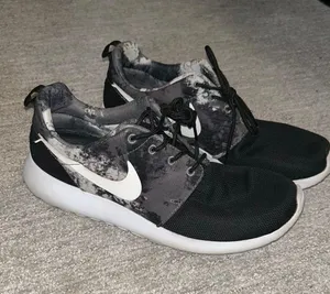 Nike  thumbnail 9