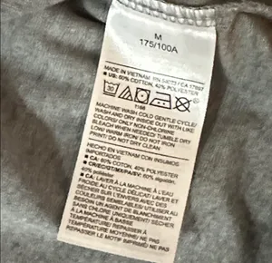 Old Navy x Disney Collab Gray Cartoon Graphic Tee Sz M thumbnail 9