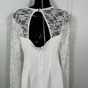 Guess Women’s White Bodycon Dress with Lace Sleeves Size 8 NWT thumbnail 8