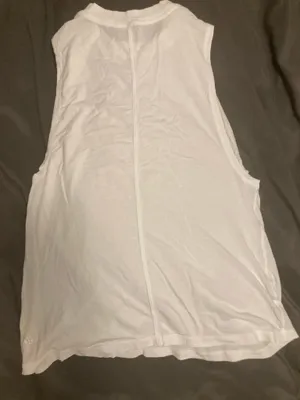 Lululemon All Yours Boyfriend Tank - Size 2 thumbnail 2