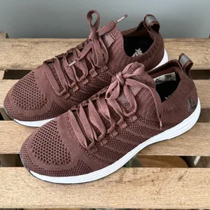 PEAK Tennis Shoes Size 7 Brown Lightweight Walking Slip-on Running‎ shoes A24 thumbnail 3