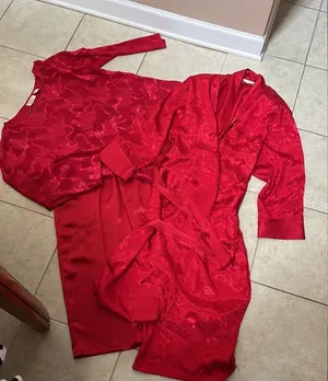 Victoria’s Secret Red Satin Intimate Outfit thumbnail 1