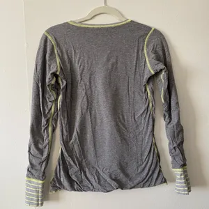 Lululemon Reversible Gray & Yellow Long Sleeve Top | S thumbnail 10