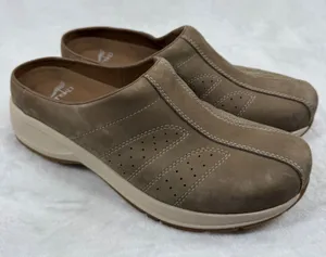 Dansko Brown Leather Clog Mules Womens‎ EU 39 US 8.5-9 Perforated Slip On thumbnail 1