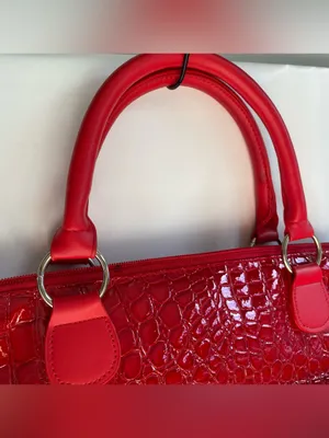 Primeware red glossy croc texture baguette hand bag insulated wine bottle purse thumbnail 2