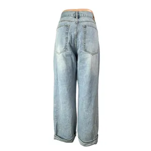 White Fox Women's Blue Light Wash Wide Leg Baggy Loose Fit Denim Jeans Size M thumbnail 2