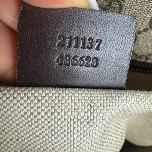 GUCCI GG Supreme Monogram Medium Zippered Shopping Tote Dark Brown. thumbnail 13