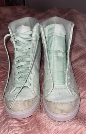 Nike Blazers thumbnail 2
