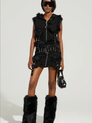 Akira Black Cargo Mini Skirt with Zip Front thumbnail 7