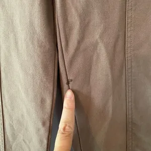 Aritzia Wilfred Brown Brennan Cargo Pants High Waisted Utility Women's size 8 thumbnail 12