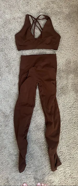 Alphalete Brown Seamless Crisscross Sports Bra & Leggings Set thumbnail 1
