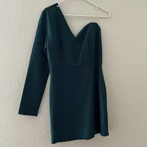 Emerald green one shoulder long sleeve sweetheart neckline semi formal dress thumbnail 5
