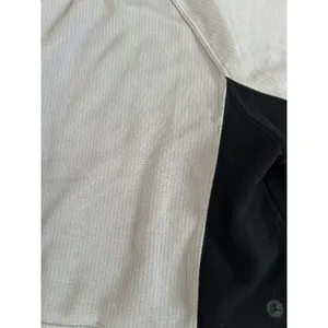 Danskin Tan and black Colorblock Crew Neck long sleeve sweatshirt M thumbnail 4