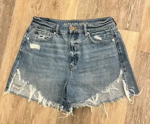 AMERICAN EAGLE MOM SHORT thumbnail 1