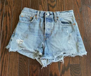 Levi’s Vintage Shorts thumbnail 1