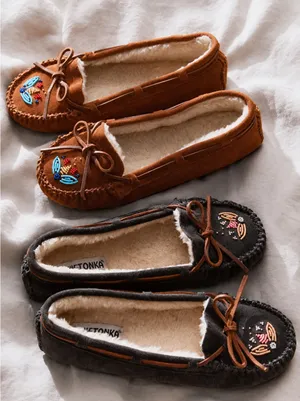 Free People x Minnetonka Ayashe Beaded Suede Moccasins Size 8 NIB thumbnail 11