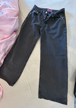 Edikted Jeans thumbnail 1
