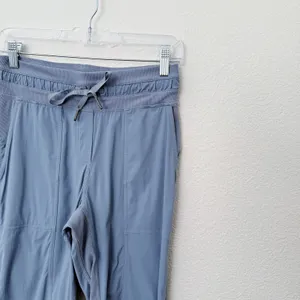 [Lululemon] Utility Blue Dance Studio Mid-Rise Cropped Pants Workout Swift Sz 4 thumbnail 6