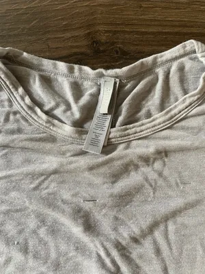 Skims Sheer Gray Short Sleeve Tee, Size Medium, See Flaw thumbnail 2