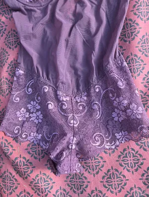 Victoria's Secret Angels 36C Purple Mesh Underwire Bodysuit thumbnail 3