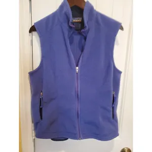 Patagonia Synchilla Vest Women’s LARGE PURPLE Full Zip Sleeveless Coat Outdoor thumbnail 9