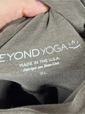 Beyond Yoga Brown Space Dye Caught In The Midi High Rise Leggings thumbnail 5