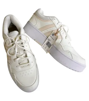 NWT Adidas Hoops 3.0 Bold Ivory Cream Size 11 thumbnail 1