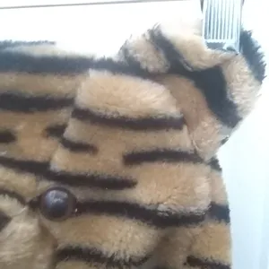 FINAL MARKDOWN Fun and funky tiger hat thumbnail 5