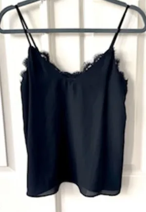 Socialite Black lace camisole thumbnail 1