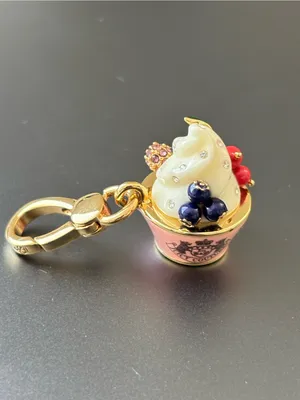 Juicy Couture icecream charm thumbnail 3