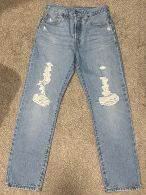 Levi’s 501 Light Blue Distressed Jeans W25 L28 thumbnail 1