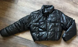 Zara Puffer Jacket thumbnail 1