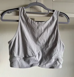 Lululemon bra thumbnail 1