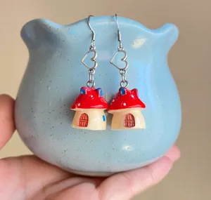 Handmade Kawaii y2k retro fairy cottage style miniature mushroom house & heart dangle earrings🍄💕 thumbnail 1