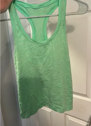 Lululemon Swiftly Tech Tank Race Length thumbnail 4