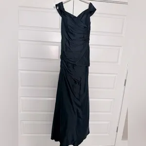 La Femme Off-the-Shoulder Ruched Satin‎ Gown. mother of the bride NWT thumbnail 3