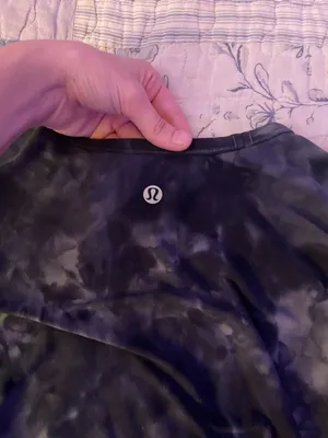 Lululemon Top thumbnail 3