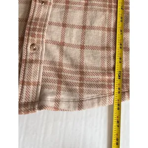 XL Victorias Secret PINK Womens Beige Plaid Flannel Shirt or Shacket Pocket thumbnail 9